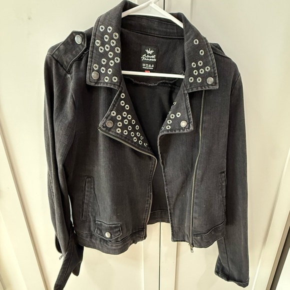 Almost Famous Jackets & Blazers - Almost Famous Black Studded Jean Jacket — Size M — NWT